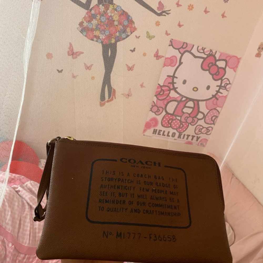 Coach wallet
